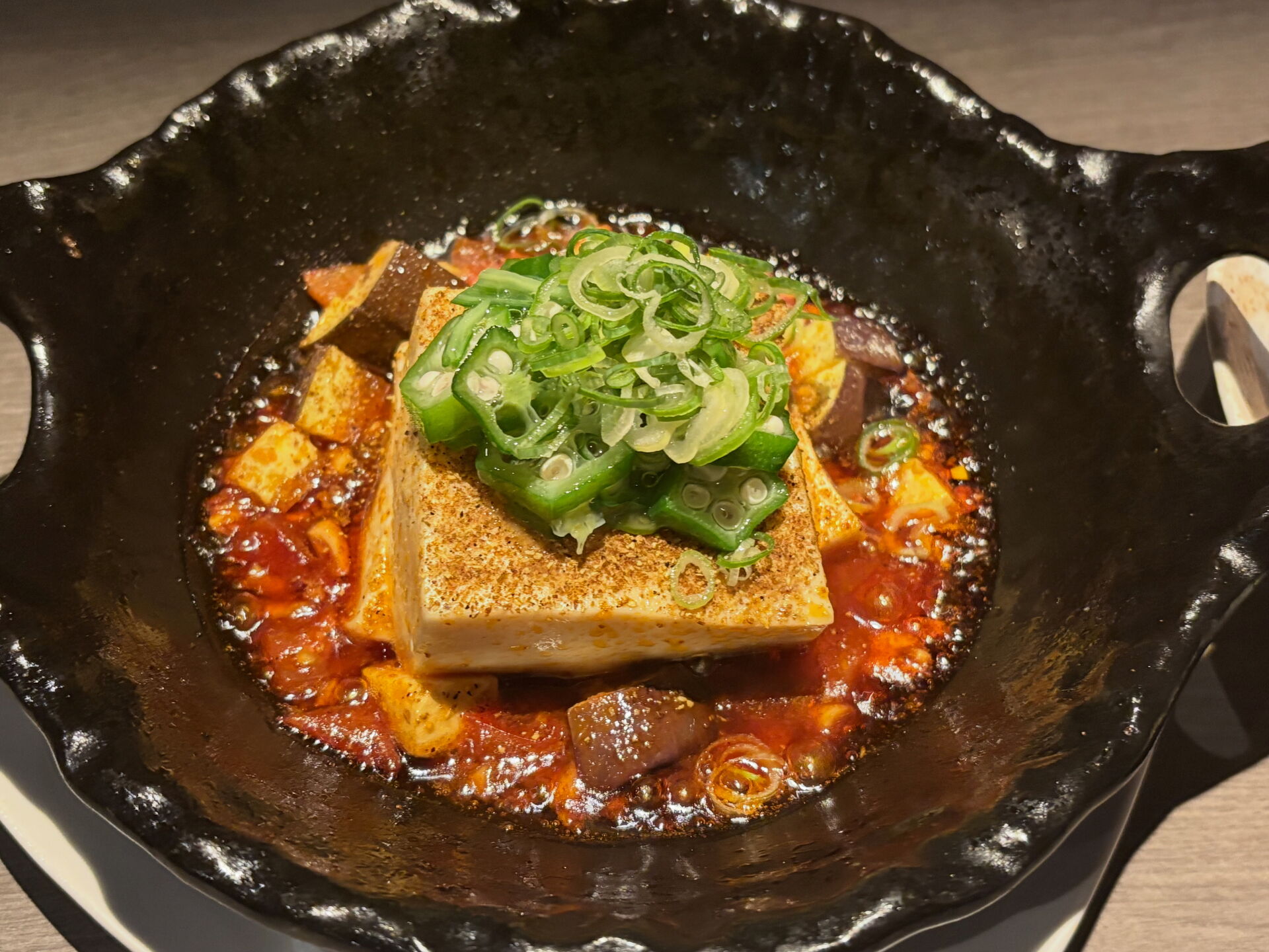 大阪・福島駅で楽しむ食べ歩きの魅力完全ガイド #大阪　福島駅　食べ歩き #大阪 #福島駅 #食べ歩き #ここでしか味わえない　麻婆豆腐 #女子会　飲み会　おすすめ #歓迎会　送別会　貸切