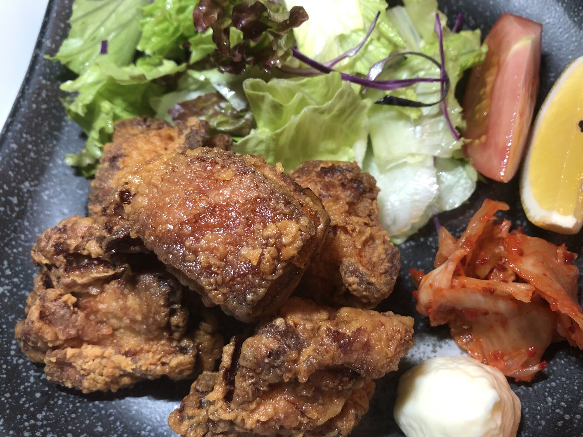 大阪・福島区でテラス席のある居酒屋の魅力！夜風を感じるディナーのススメ #テラス席　居酒屋　福島 #テラス席 #居酒屋 #福島 #大阪　喫煙可能　貸切 #歓迎会　送別会　女子会 #ここでしか味わえない　麻婆豆腐